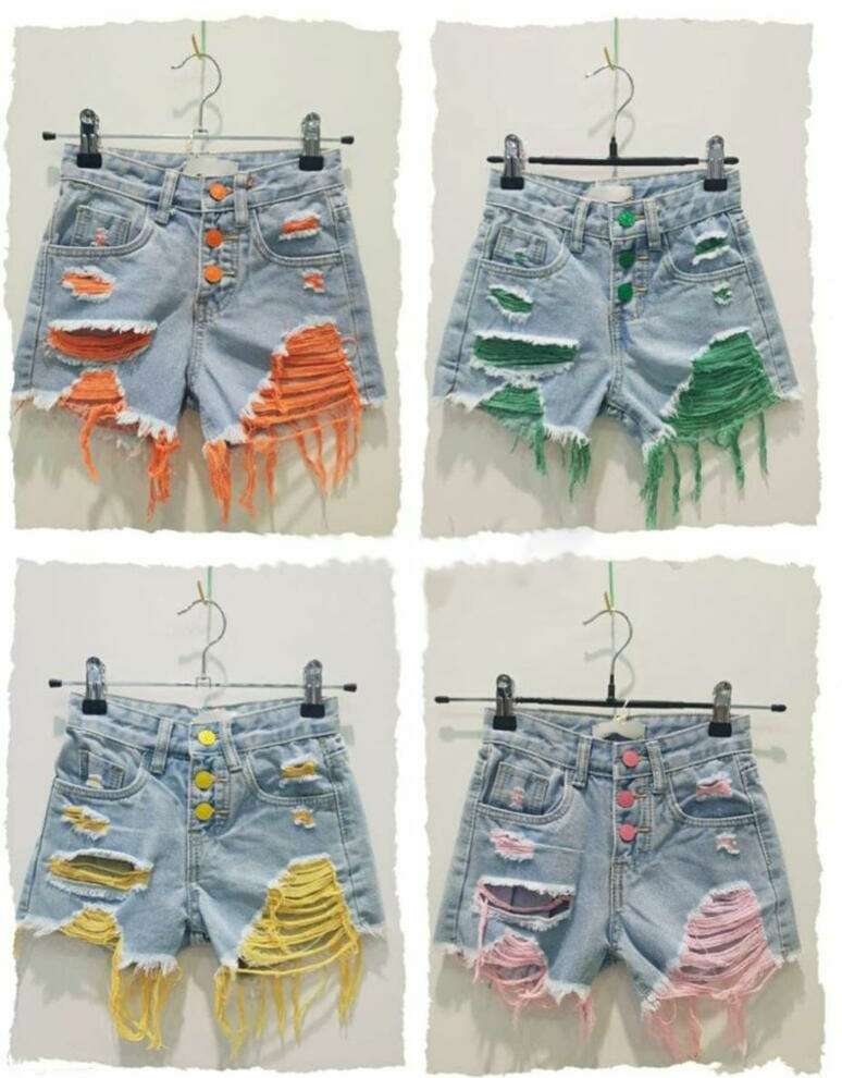 Color shorts |