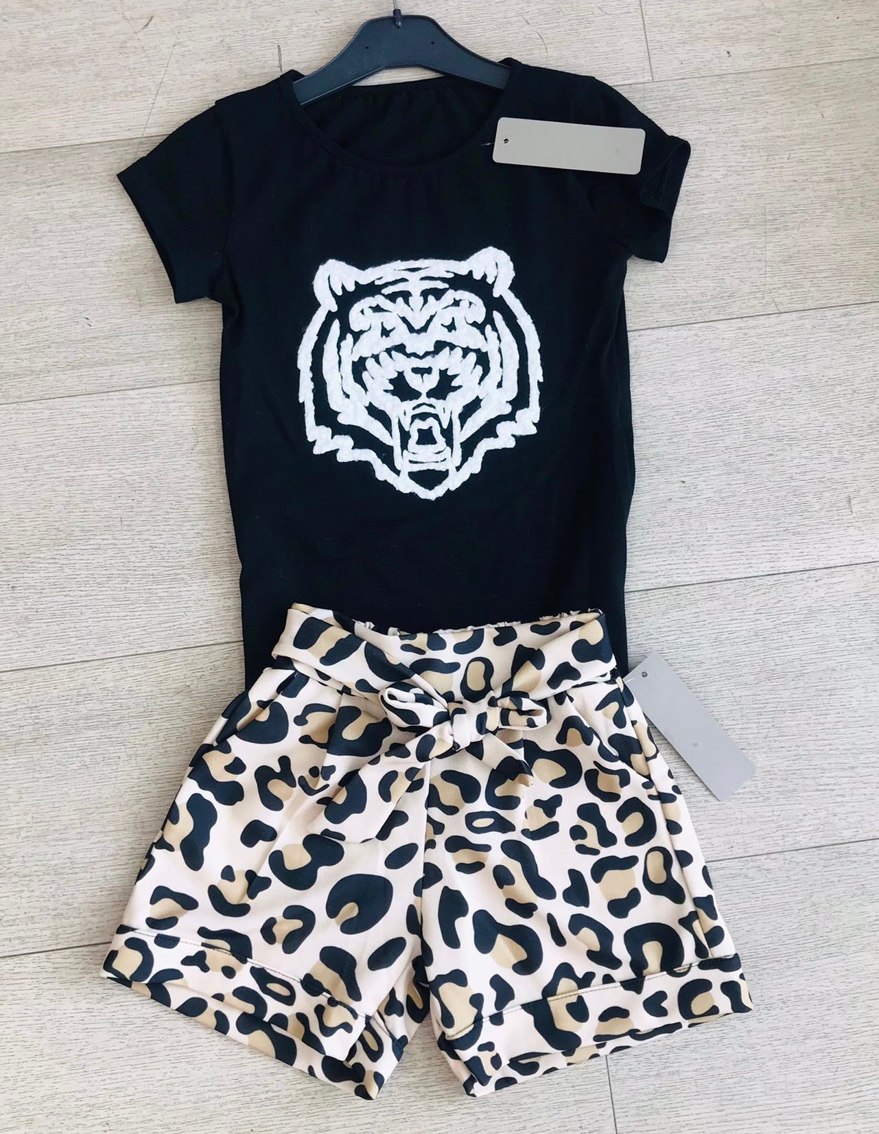 Leopard tiger set